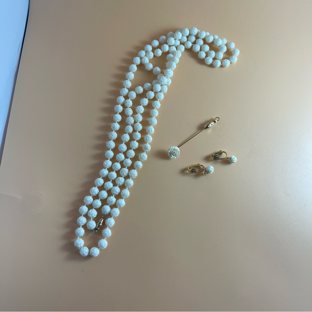 Vintage Off White celluloid Rose-Gold Tone Stick pin, earrings & necklace